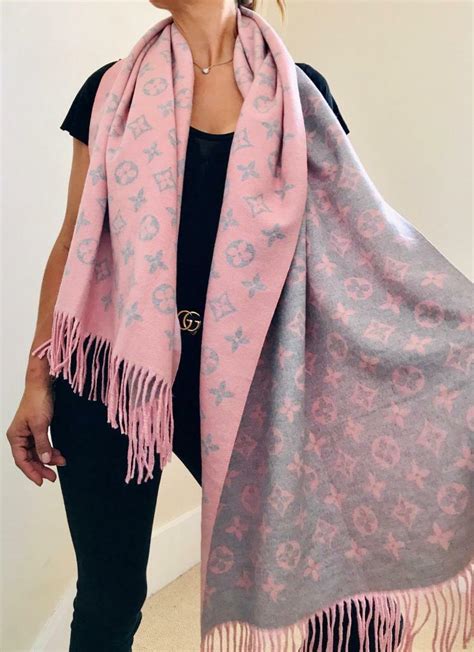 louis vuitton women scarf|louis vuitton pashmina.